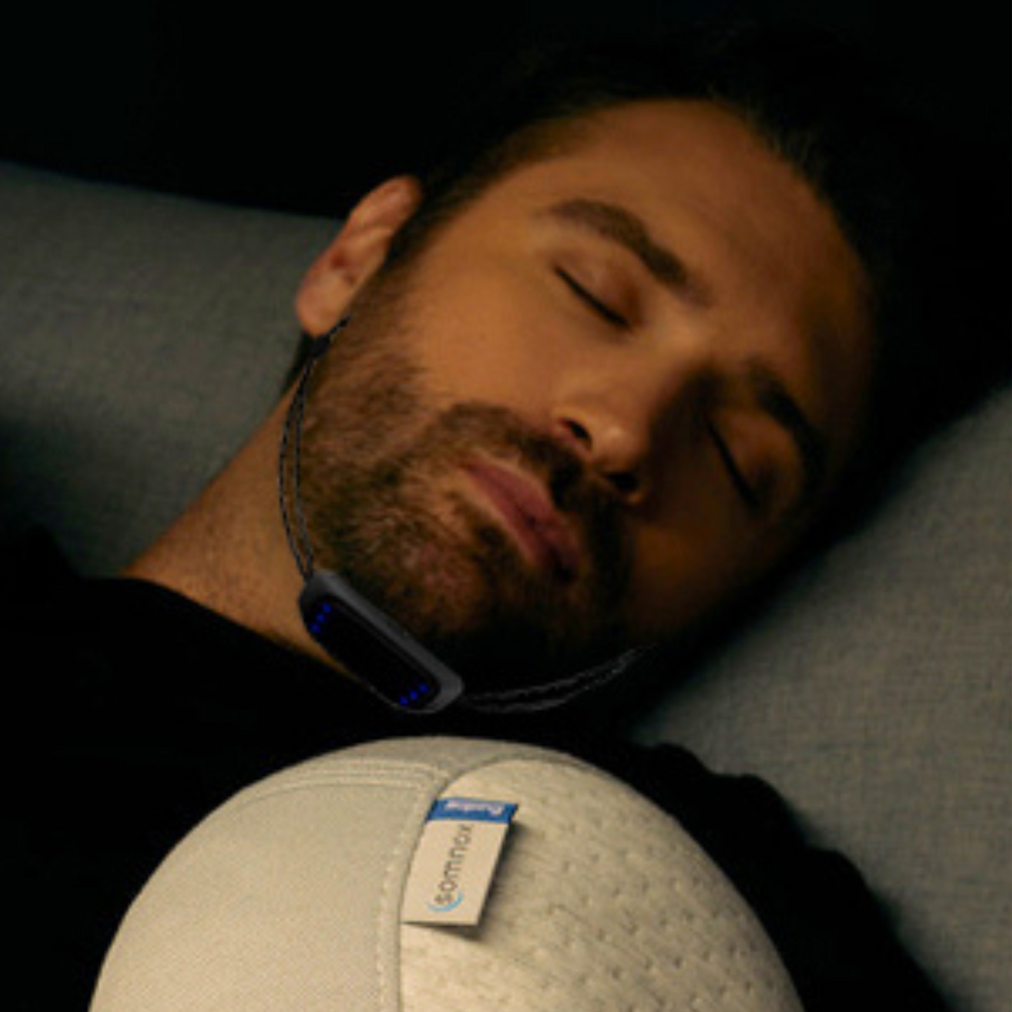 Dispositif intelligent de sangle de menton anti-ronflement pour raffermissement musculaire Tens