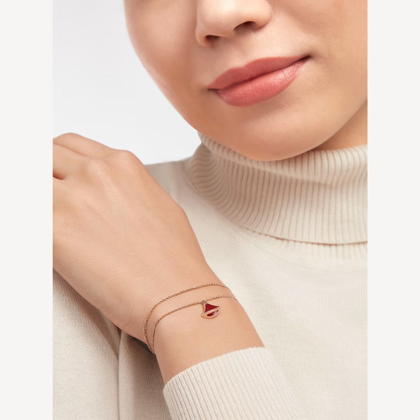 Divas' Dream Bracelet – 925 Silver, 18k Rose Gold Plated, Red Agate