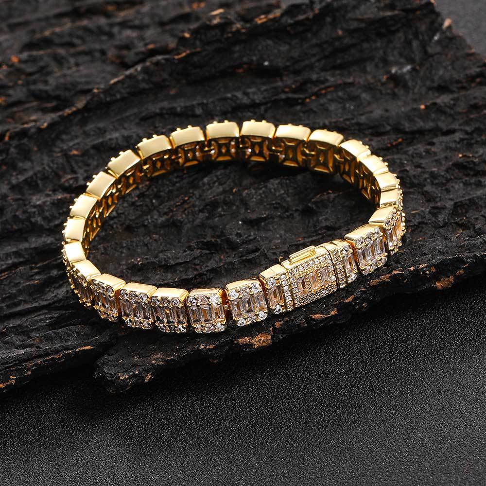 Baguette Tennis Bracelet in Yellow Gold - 8mm