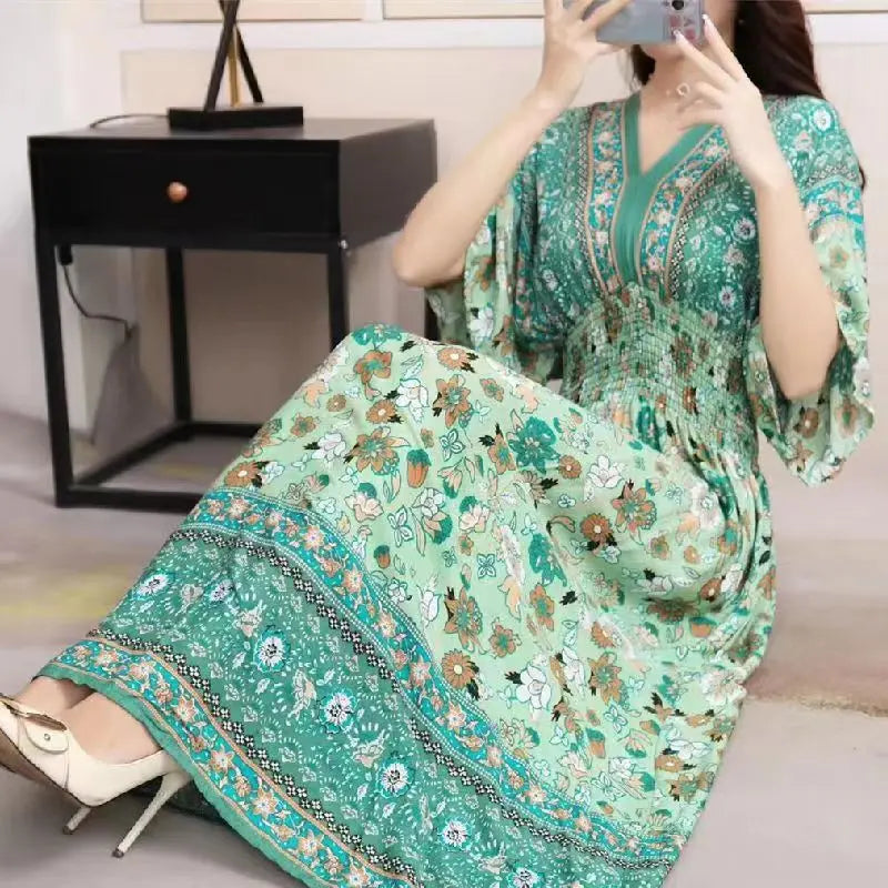 Elegante vestido impreso de estilo retro con escote en V, túnica grande de vuelo, falda larga