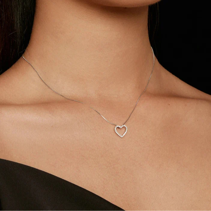Moissanite 925 Sterling Silver Heart Necklaces