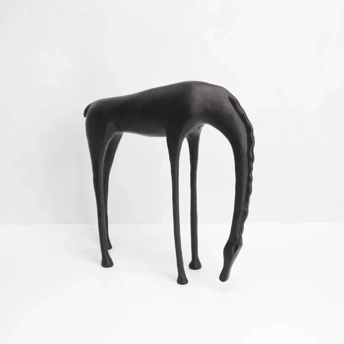 Sculpture abstraite d'animal