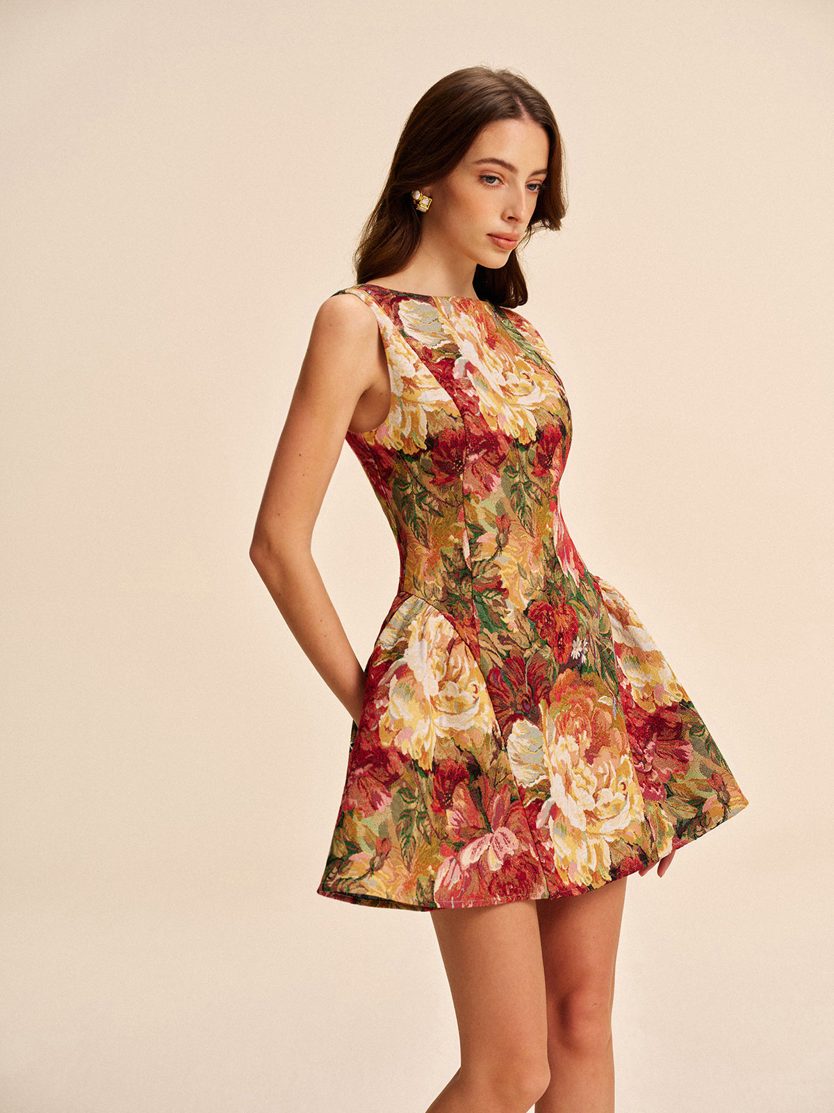 floral-backless-flare-dress