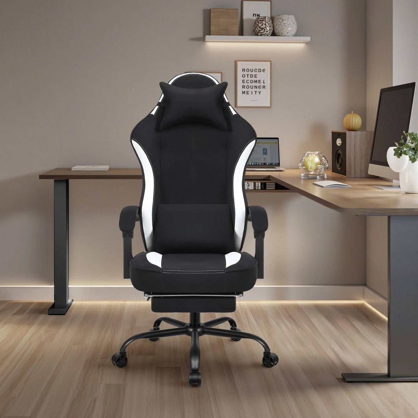Ergonomic Gaming Chair With Footrest