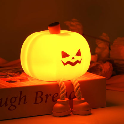 Mischievous Grinning Pumpkin Night Light – Ventayo