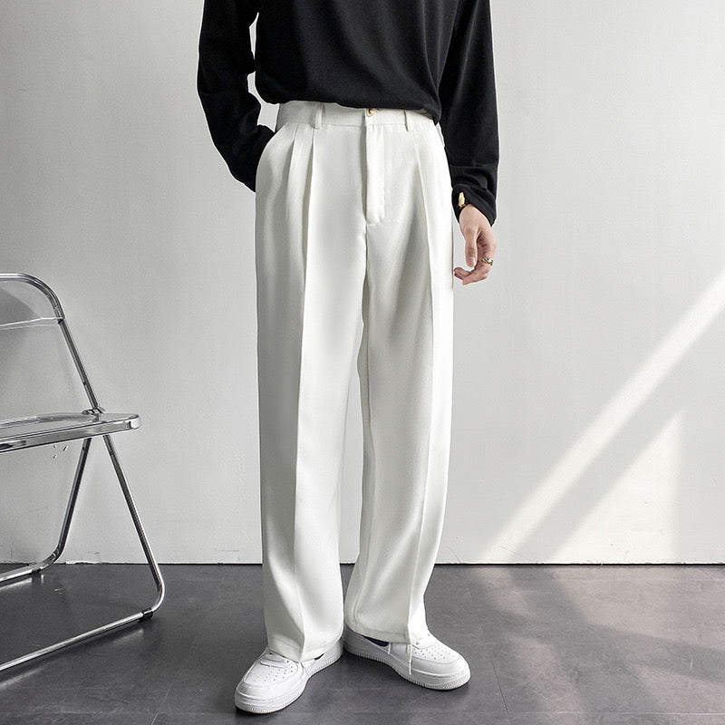 GUNSAN Fitted Trousers – Men’s Tailored Formal Pants with Pleats and Belt Loops