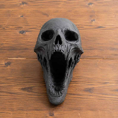 Skull Collector Sculpture – Ventayo