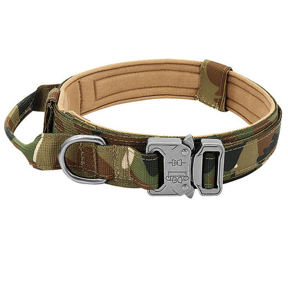 Hernaðarhalsband og taumur