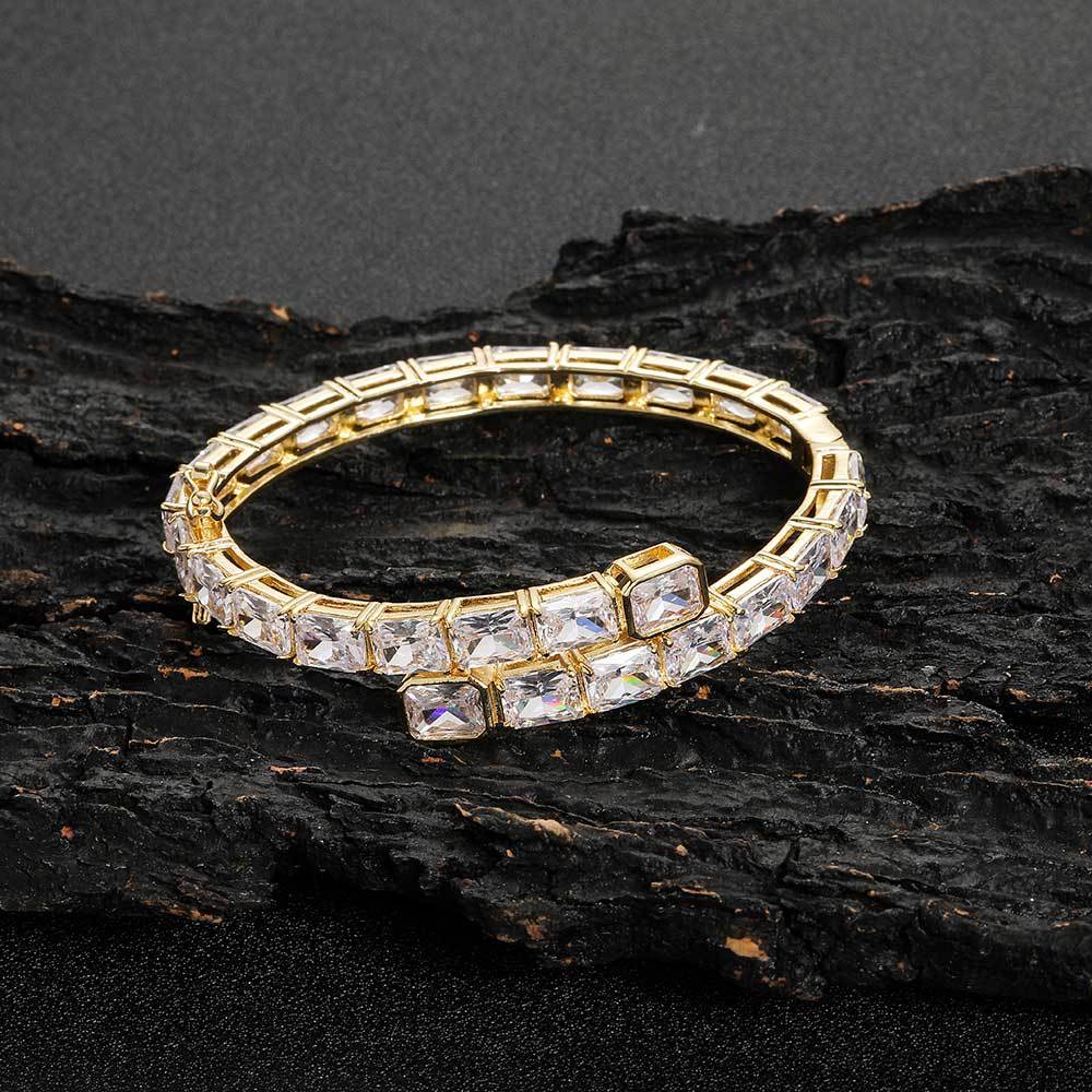 Baguette Zircon Bangle