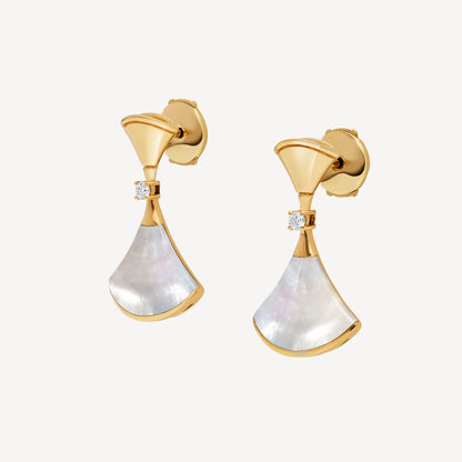 Clytia Love Divas'Dream Earring,925 Silver,18k yellow Gold Plated,Mother of Pearl