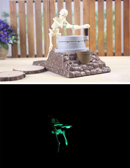 Grinding Scary Skeleton Coin Box – Ventayo