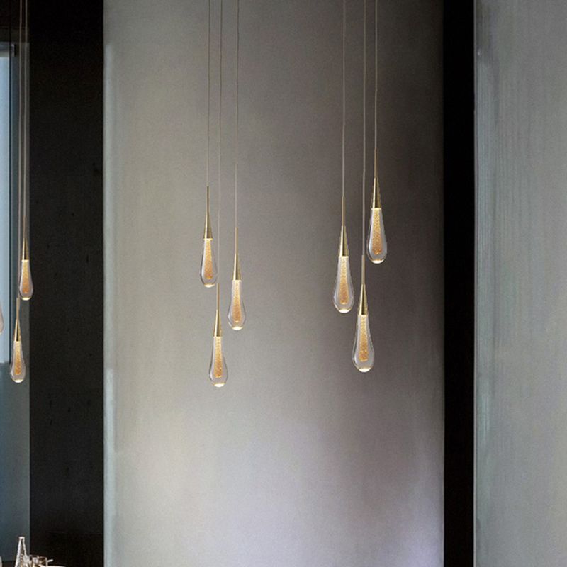 Lámpara colgante de lágrima dorada cristal metal dormitorio