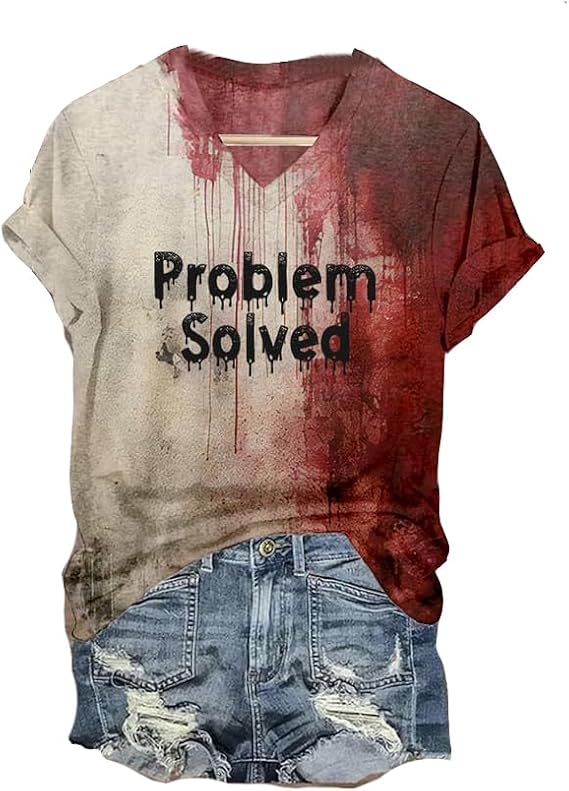 GhoulGlam | Women’s V-Neck Scary Print Tee