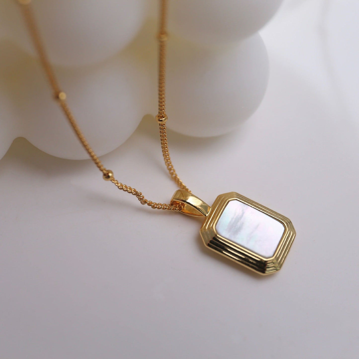 Square Reversible Pendant Necklace, 925 Silver, 18k Gold Plated，Black Onyx And White Mother-Of-Pearl