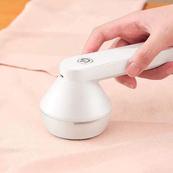 Portable Electric Lint Remover Rechargeable Fabric Shaver