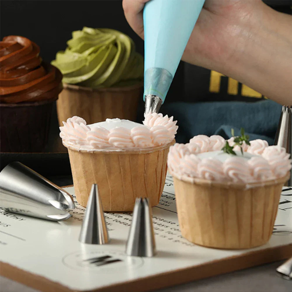 66/74-Piece Professional Cake Decorating Set – Stainless Steel Nozzles & Tools