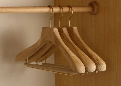 Ventayo – Wooden Hangers | Premium Camphor Wood, Wide Shoulder Design