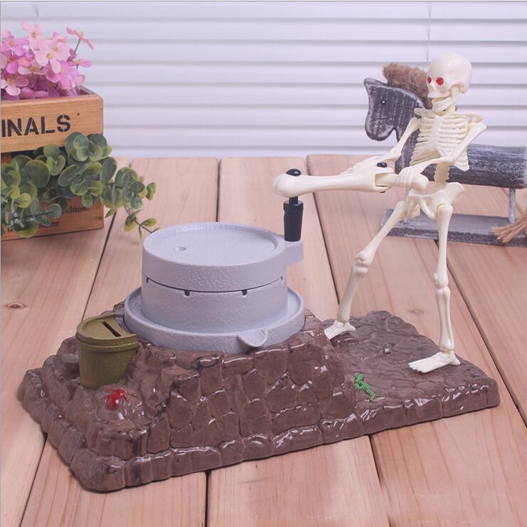 Grinding Scary Skeleton Coin Box – Ventayo
