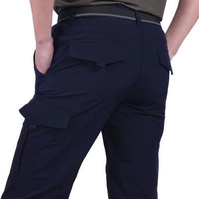 Hose mit vielen Taschen für Herren