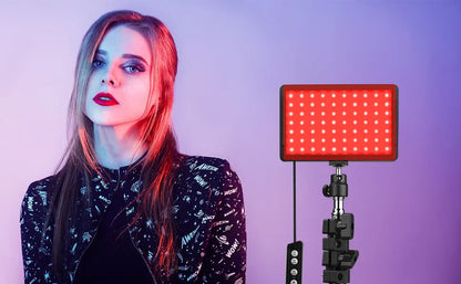 Zestaw oświetlenia LED do wideo i fotografii – z statywem i filtrami RGB
