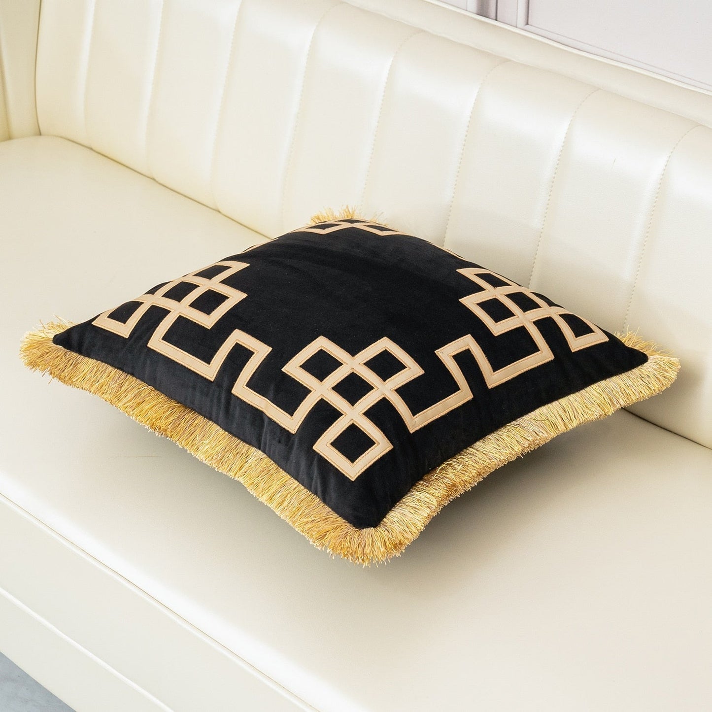 Alia Cushion Cover