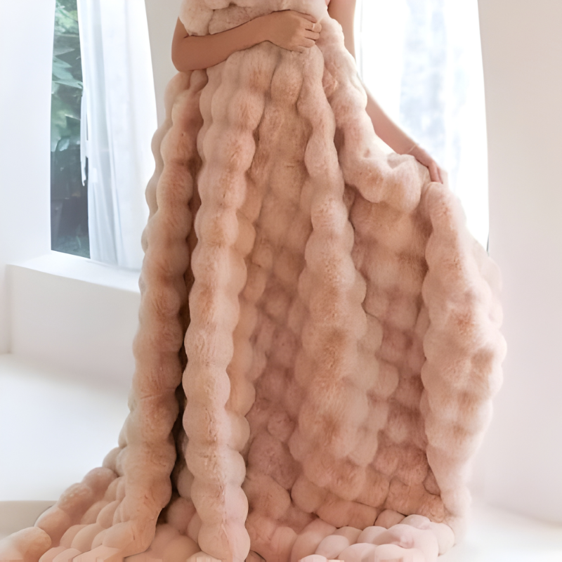 All Season Blanket with Elegant Design | Ventayo