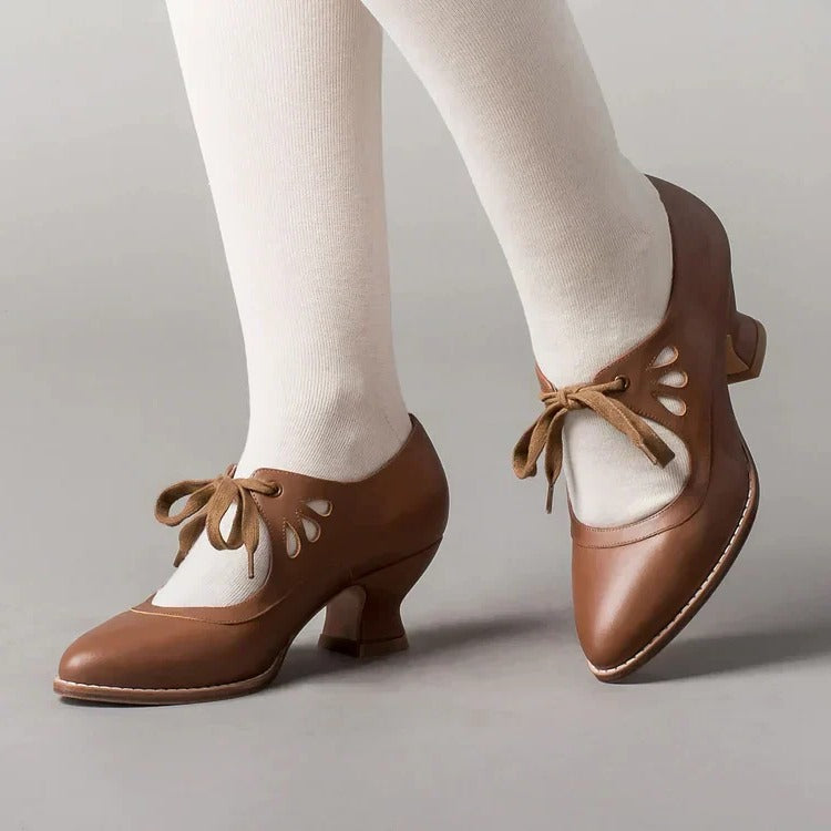 Women's shoes