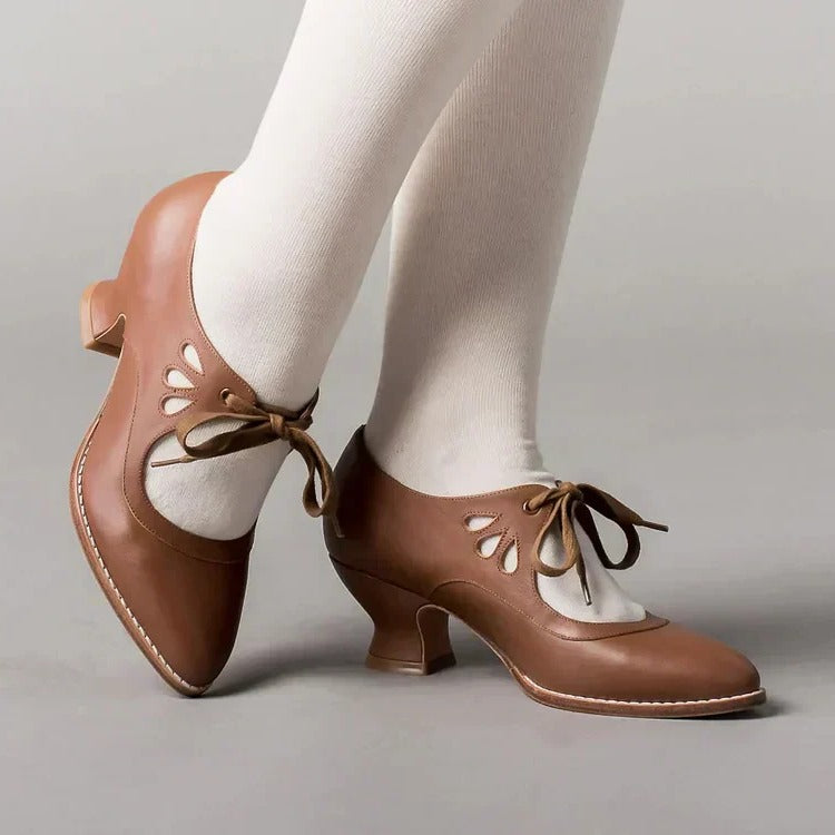 Women's shoes