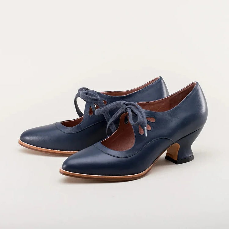 Women's shoes