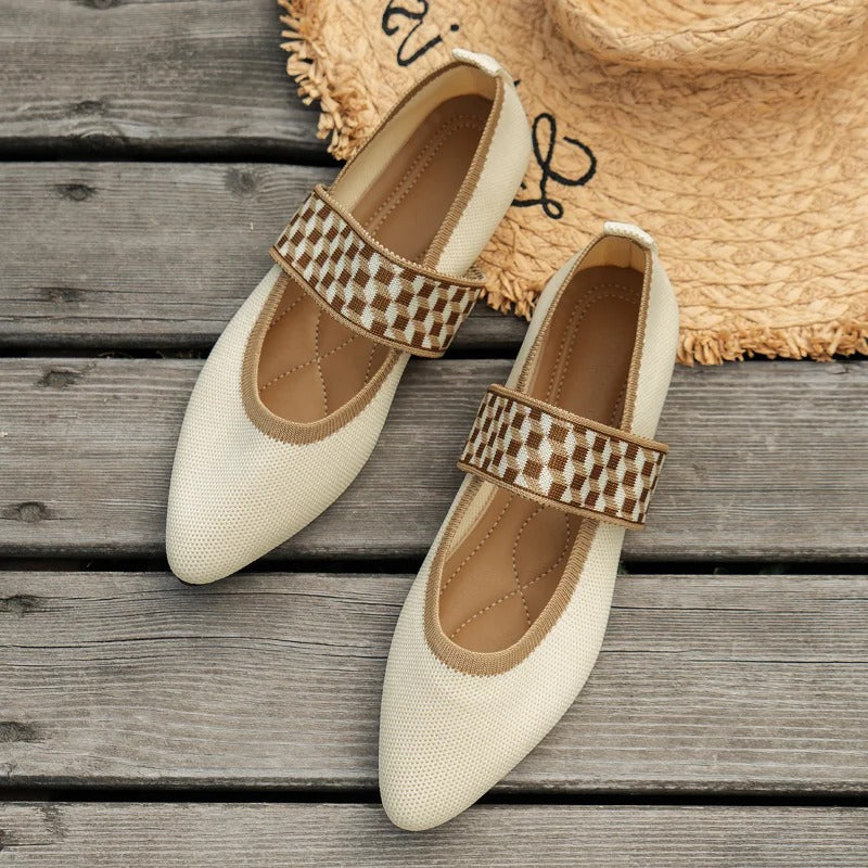 Women's shoes