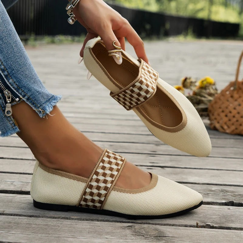 Women's shoes