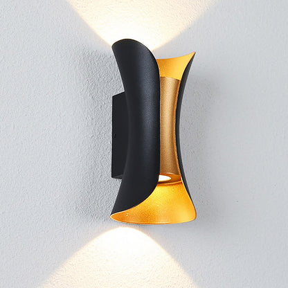Luz LED curva hacia arriba y hacia abajo, impermeable, para exteriores, con alimentación eléctrica