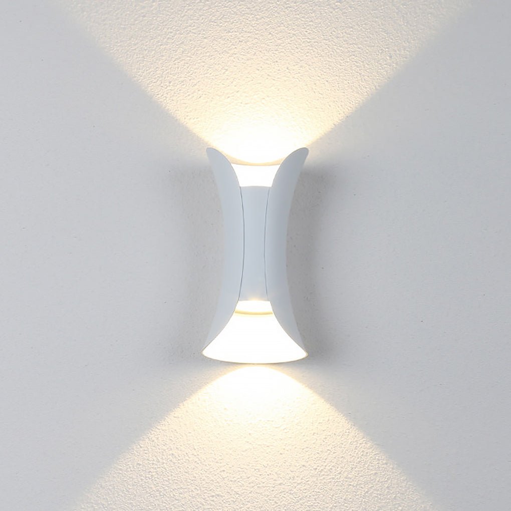 Luz LED curva hacia arriba y hacia abajo, impermeable, para exteriores, con alimentación eléctrica