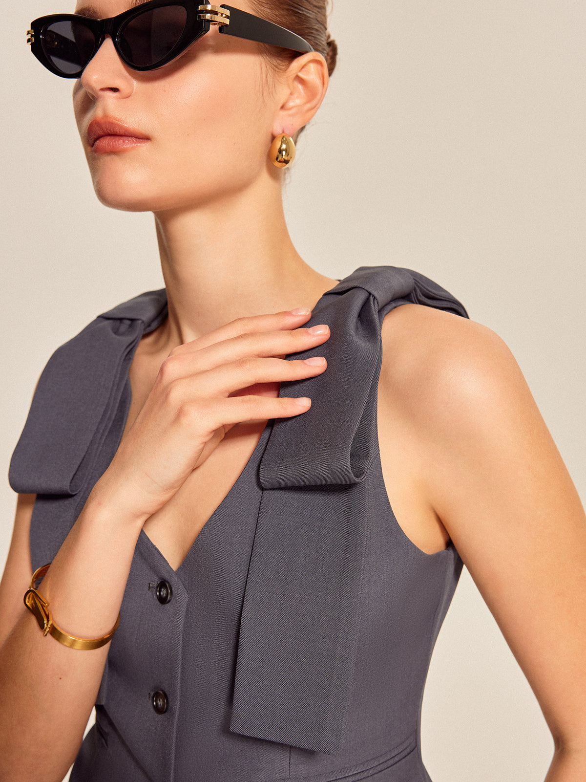 Bow Shoulder Vest