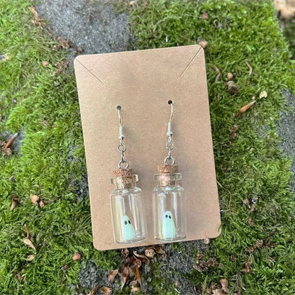 Radiant Ghost Charm Necklace – Ventayo