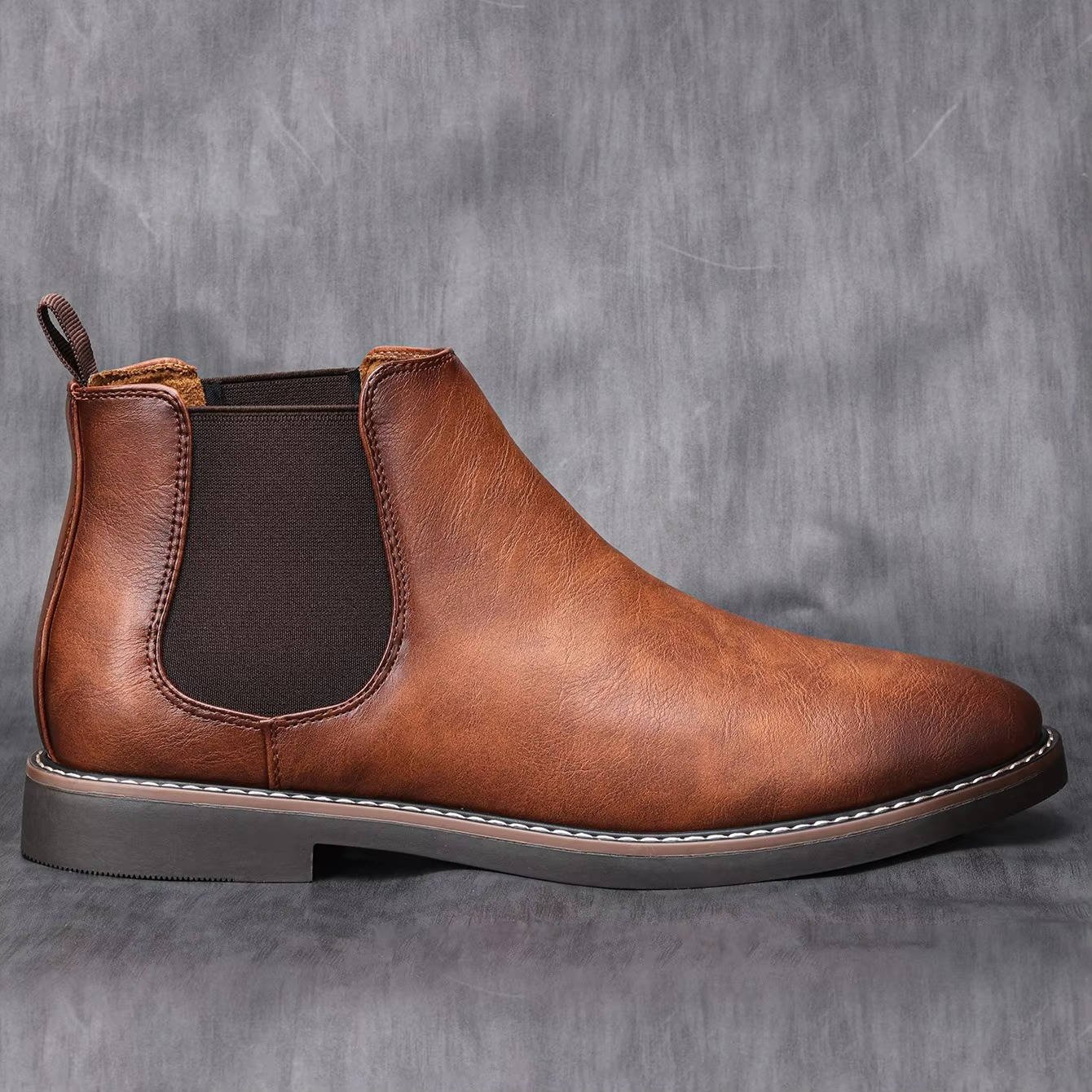 Men's Classic Brown Chelsea Boots With Contrast Stitch Detail
