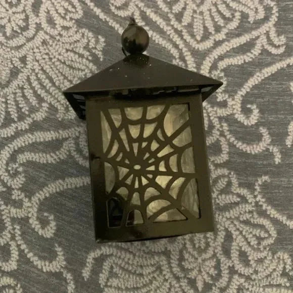 Enchanted Witch Resin LED Lantern – Ventayo
