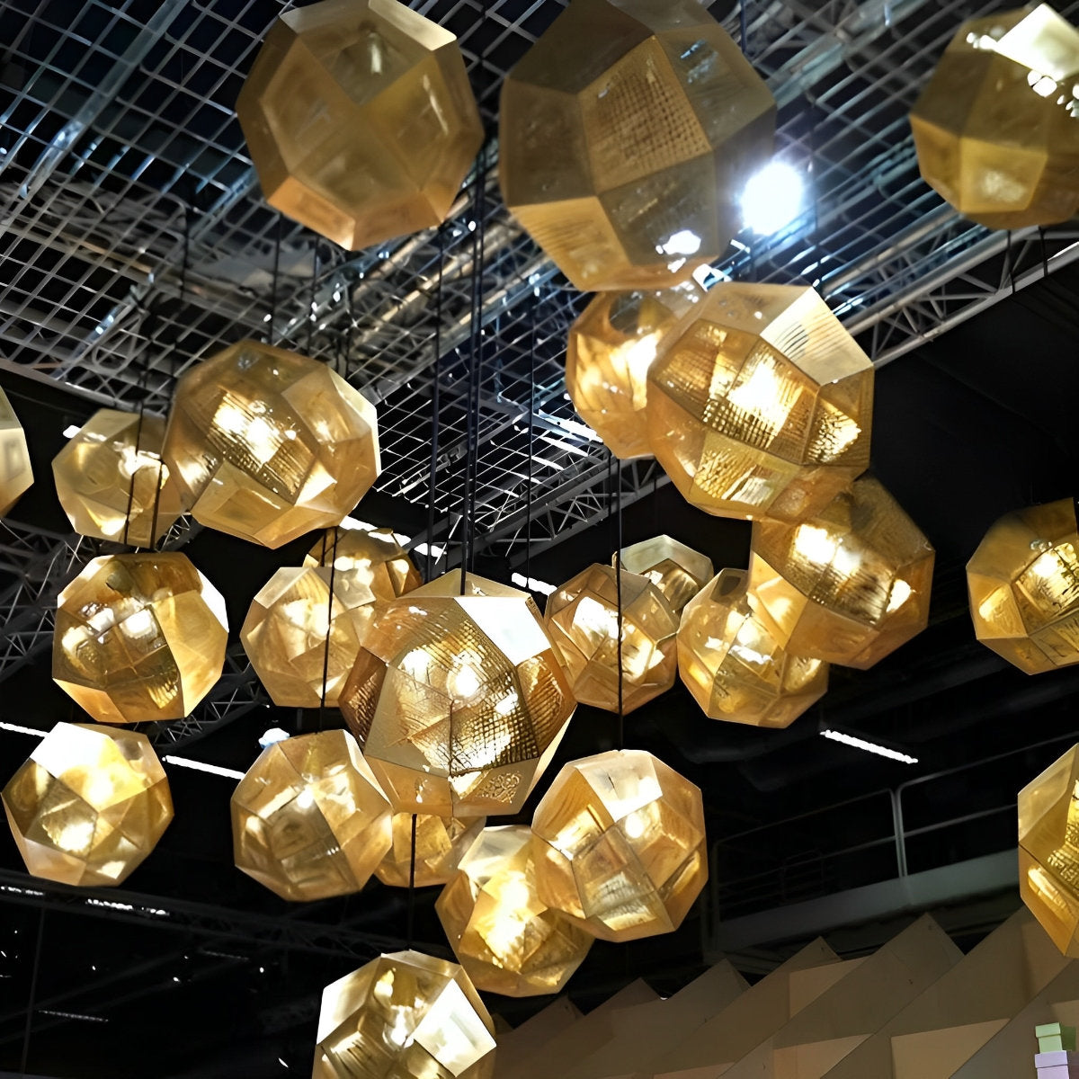 Geometric Round Electroplated Metal Postmodern Pendant Light Chandelier Ceiling Light