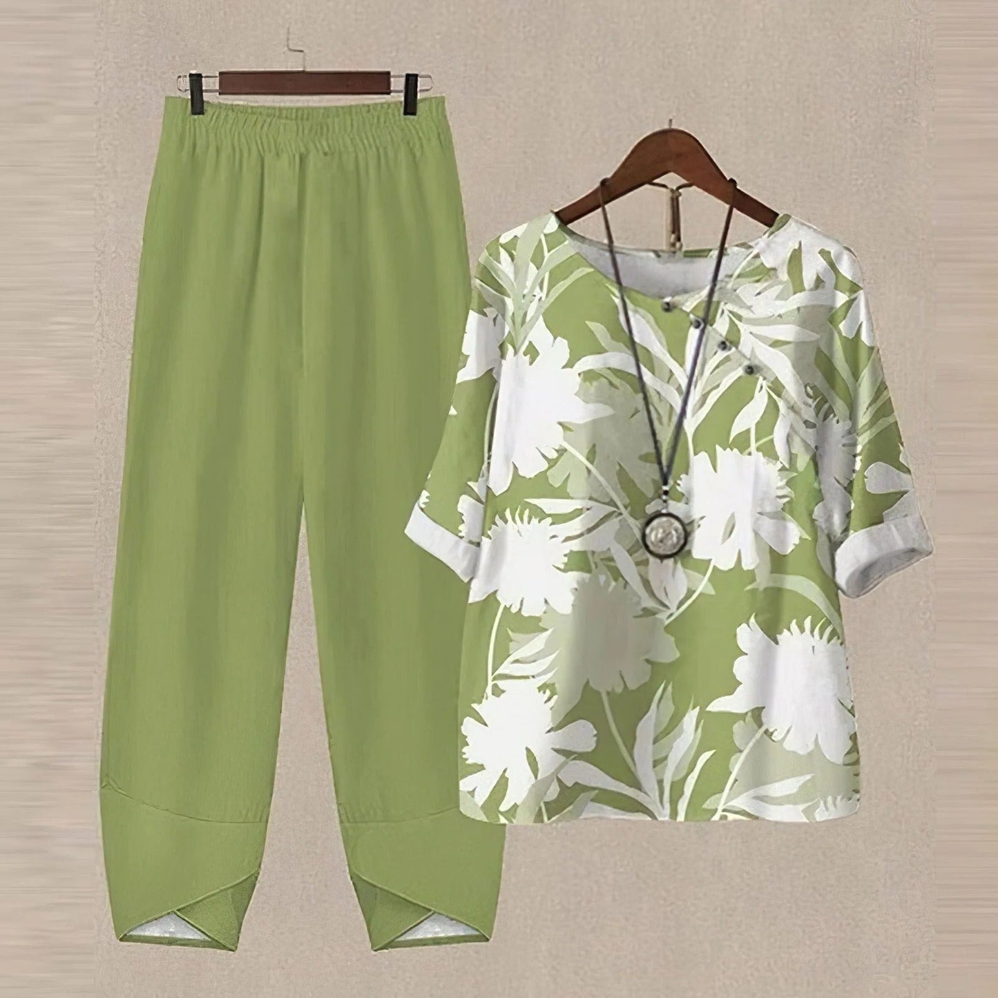 Two-piece summer outfit