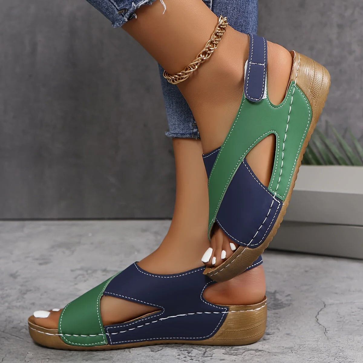 Walking sandals