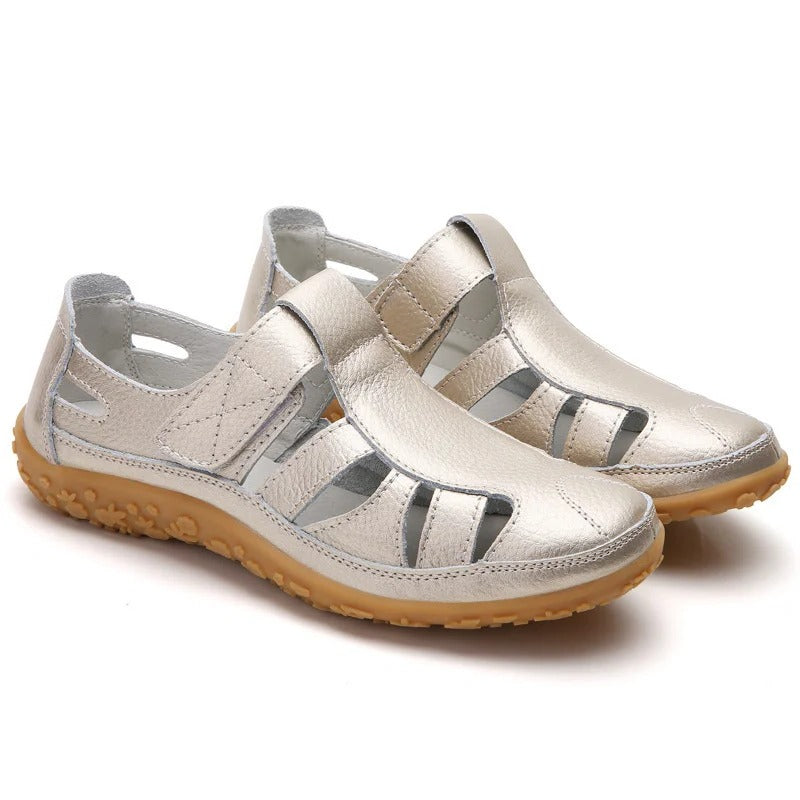 Sandals Designed for Daily Stability