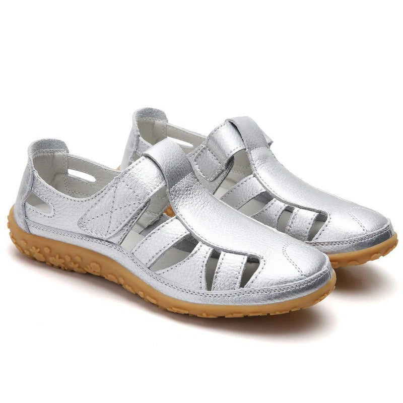 Sandals Designed for Daily Stability