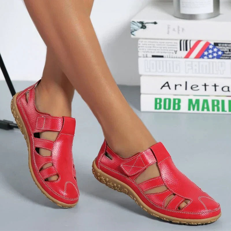 Sandals Designed for Daily Stability