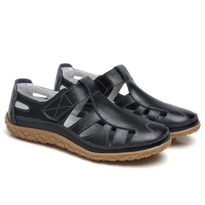 Sandals Designed for Daily Stability