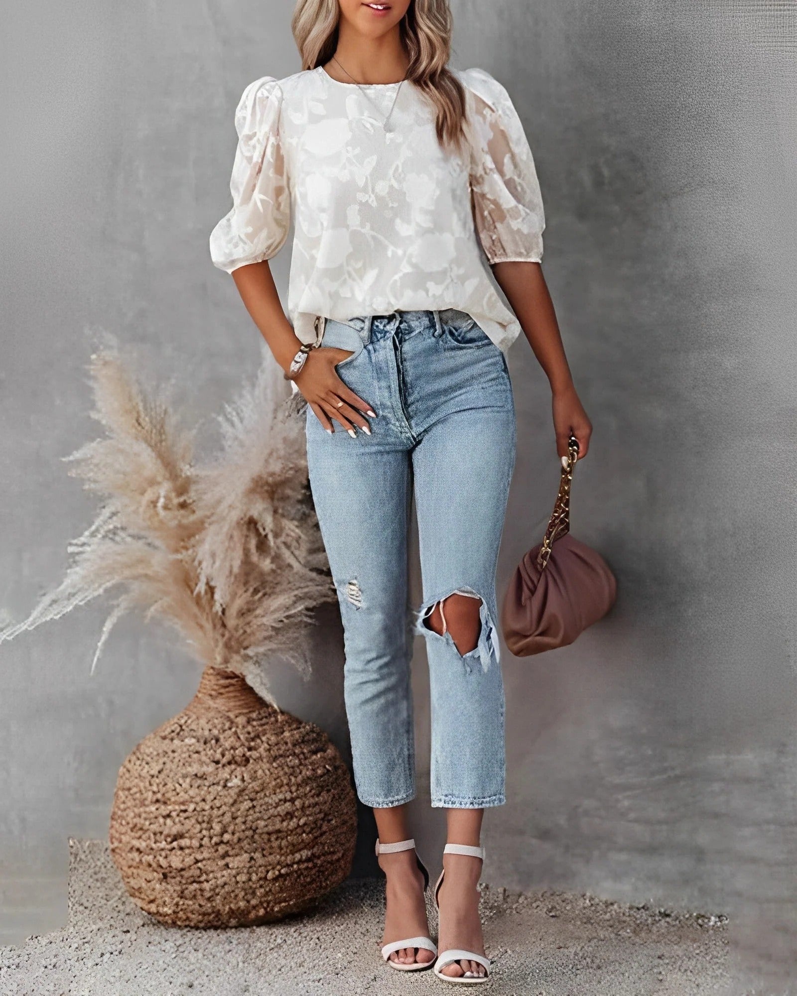 Puff-sleeved shirt
