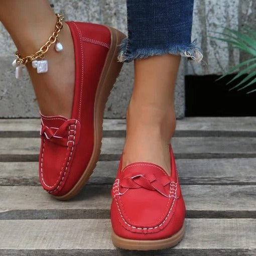 Women's Soft Leather Walking Loafers – Comfortable Slip-On Shoes for Daily Wear