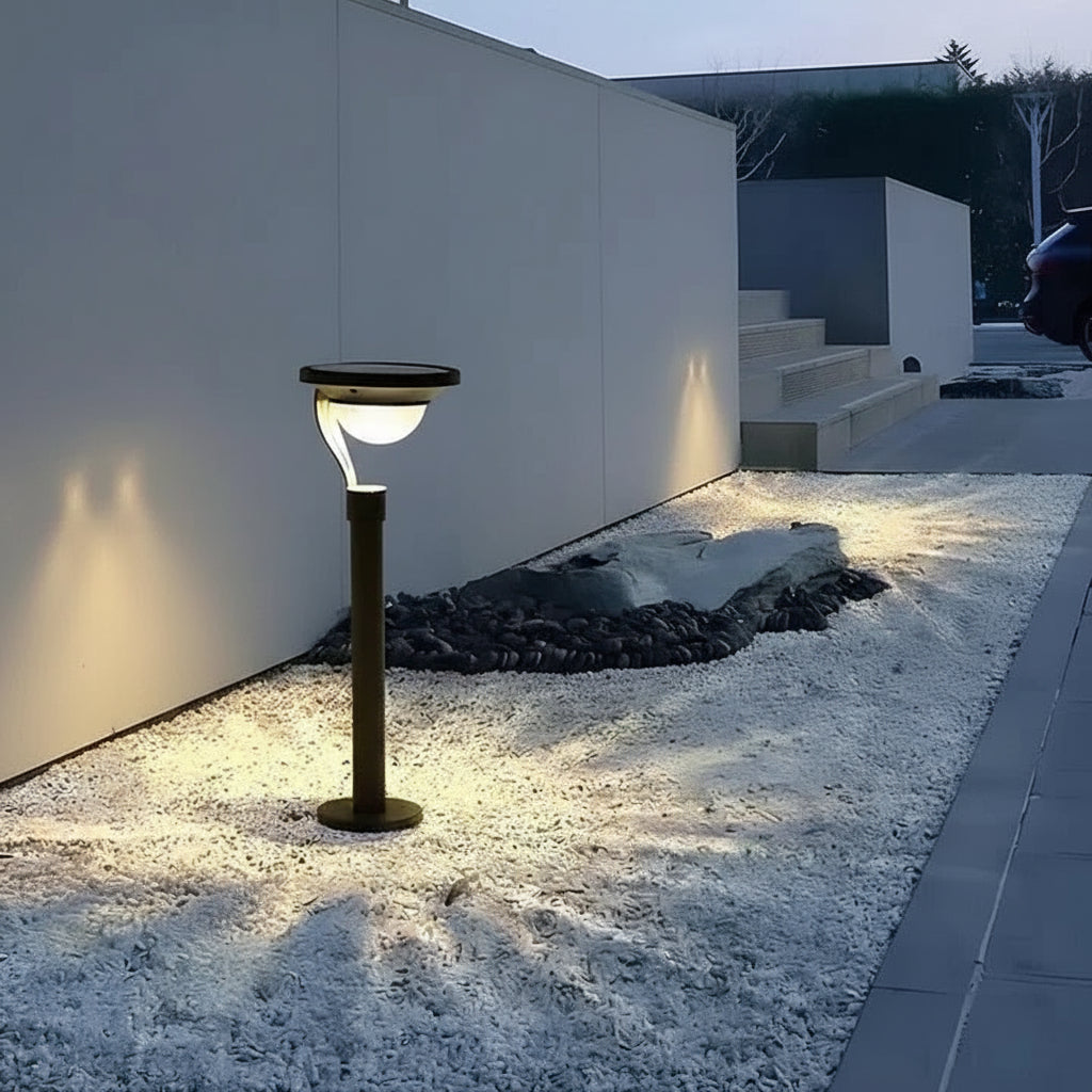 Solar-Powered Outdoor LED Lamp with Motion Sensor | Ventayo