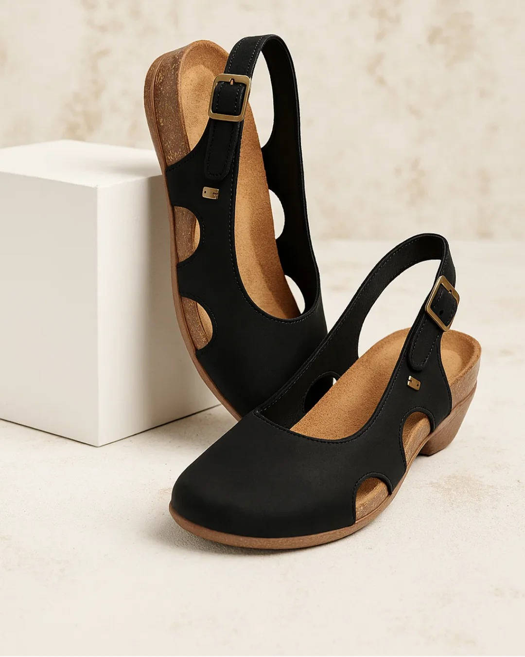 Women's Breathable Leather Summer Flats With Cork Insole