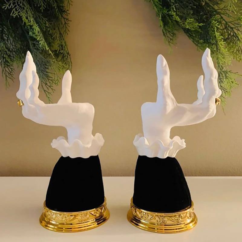 Halloween Resin Witch Hand Candle Holder – Ventayo