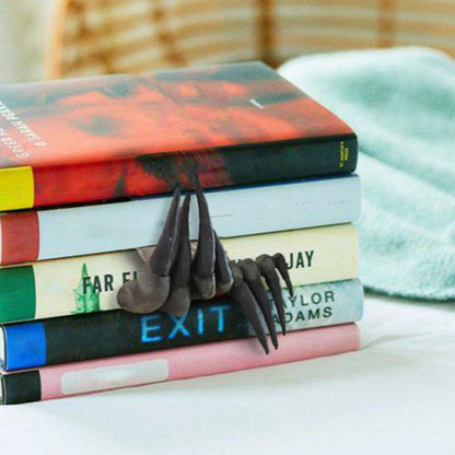 Resin Witch Hand Bookmark – Ventayo
